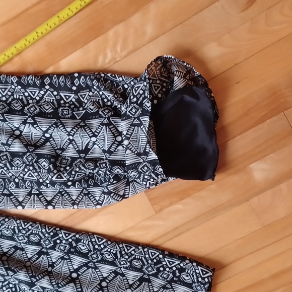 Suzy Shier Jumpsuit Size S - Picture 11 of 15